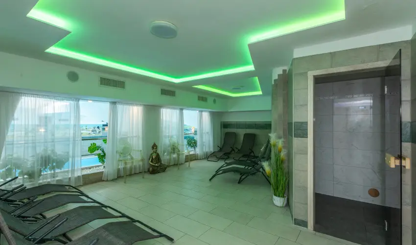 Holiday Club Apartman Hotel H�v�z H�v�z - Nyugd�jas kedvezm�nyes �r (1 �jt�l)