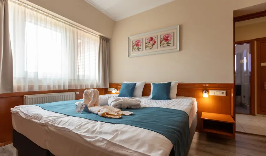 Holiday Club Apartman Hotel H�v�z H�v�z - Nyugd�jas kedvezm�nyes �r (1 �jt�l)
