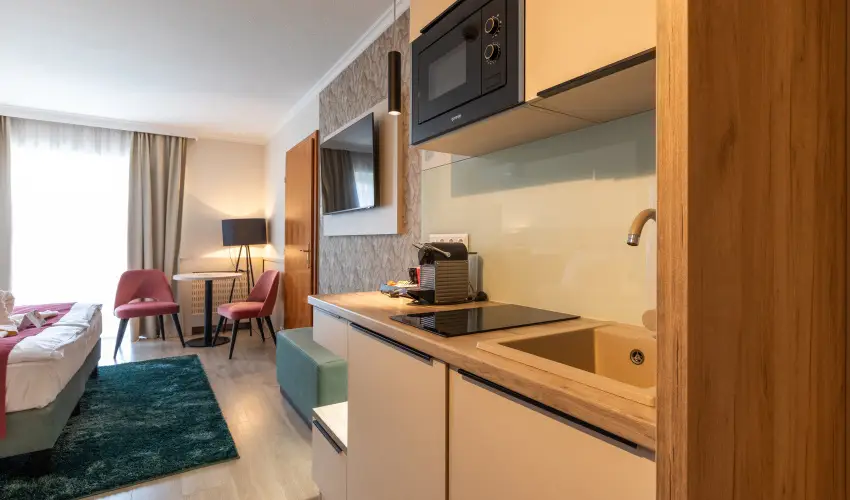Holiday Club Apartman Hotel H�v�z H�v�z - Nyugd�jas kedvezm�nyes �r (1 �jt�l)