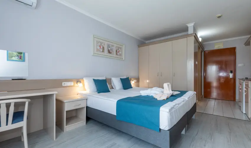 Holiday Club Apartman Hotel H�v�z H�v�z - Nyugd�jas kedvezm�nyes �r (1 �jt�l)