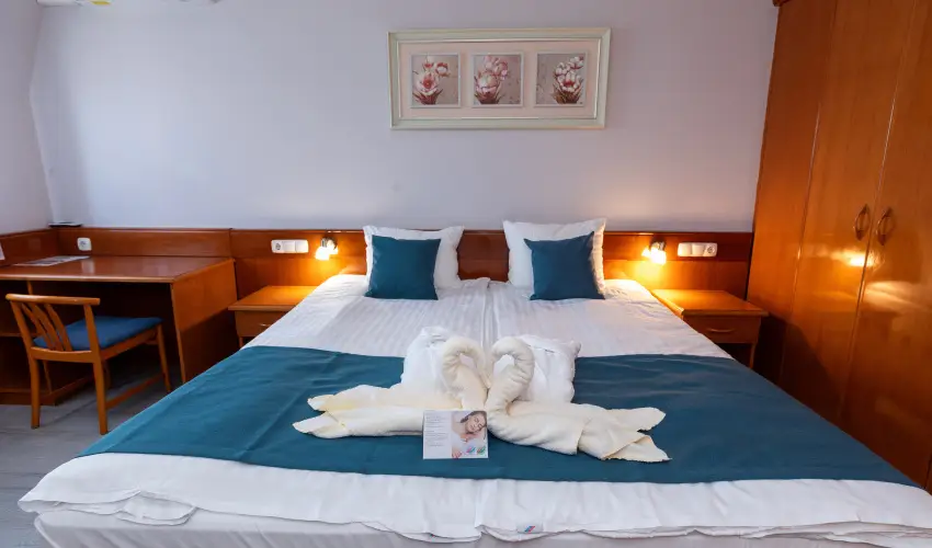 Holiday Club Apartman Hotel H�v�z H�v�z - Nyugd�jas kedvezm�nyes �r (1 �jt�l)