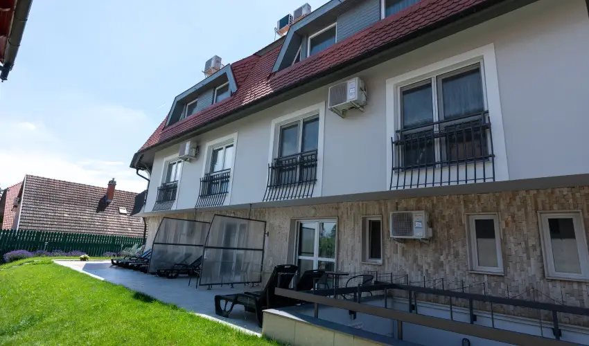 Holiday Club Apartman Hotel H�v�z H�v�z - Nyugd�jas kedvezm�nyes �r (1 �jt�l)