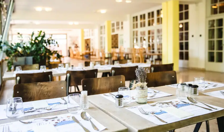 Holiday Hotel Csopak Csopak - Senior kedvezmnyes r flpanzival (1 jtl)