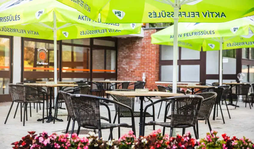 Holiday Hotel Csopak Csopak - Senior kedvezmnyes r flpanzival (1 jtl)