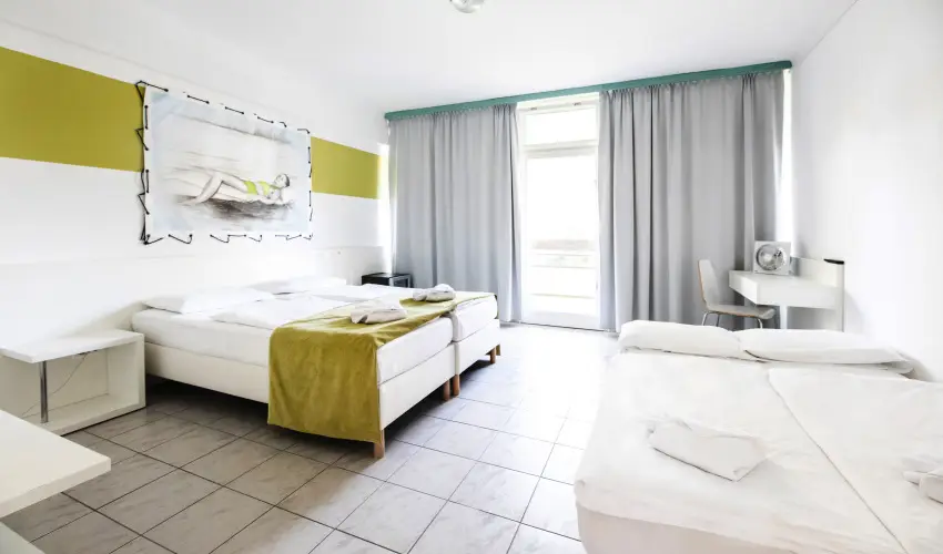 Holiday Hotel Csopak Csopak - Senior kedvezmnyes r flpanzival (1 jtl)