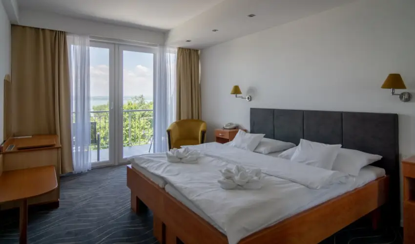 Holiday Resorts Balatonszrsz - Kedvezmnyes ajnlat (min. 2 j)