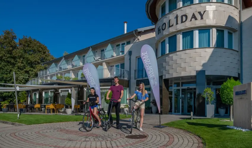 Holiday Resorts Balatonszrsz - Kedvezmnyes ajnlat (min. 2 j)
