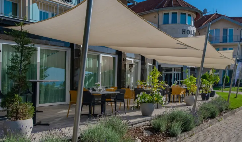 Holiday Resorts Balatonszrsz - Kedvezmnyes ajnlat (min. 2 j)