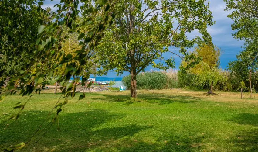 Holiday Resorts Balatonszrsz - Kedvezmnyes ajnlat (min. 2 j)