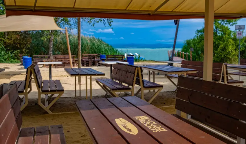 Holiday Resorts Balatonszrsz - Kedvezmnyes ajnlat (min. 2 j)