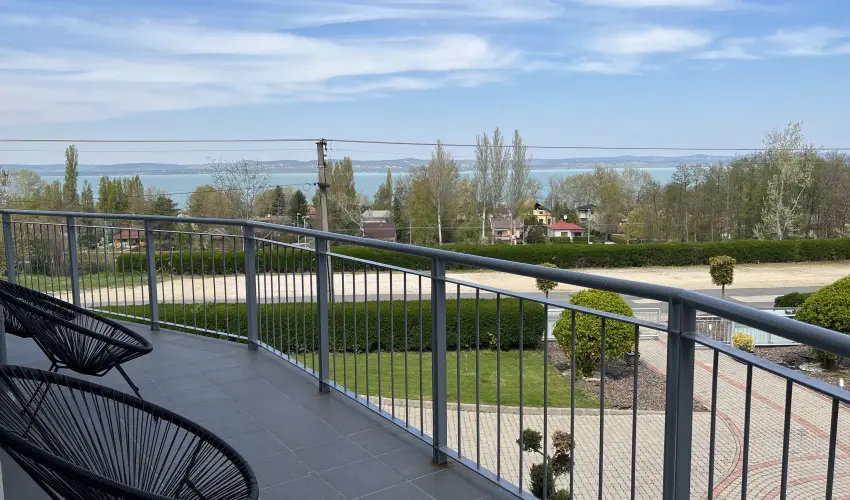 Holiday Resorts Balatonszrsz - Kedvezmnyes ajnlat (min. 2 j)