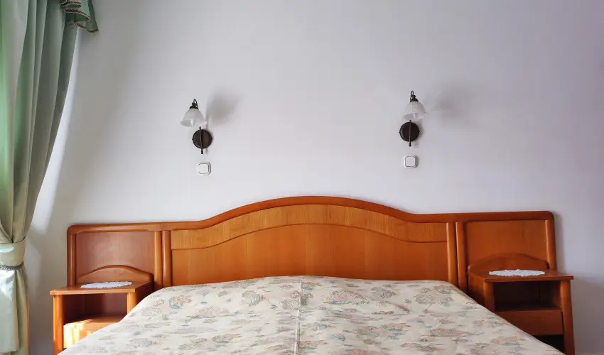 gnes Hotel Hvz - Nyugdjas kedvezmnyes rak reggelis elltssal (1 jtl)