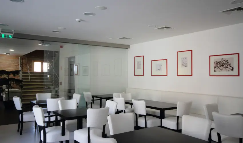 Hotel Arkadia Pcs - Nyugdjas kedvezmnyes rak reggelis elltssal (1 jtl)