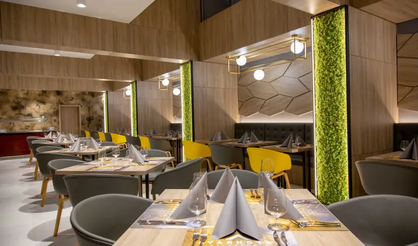 Avar Hotel M�traf�red - Nyugd�jas kedvezm�nyes �rak reggelivel (1 �jt�l)