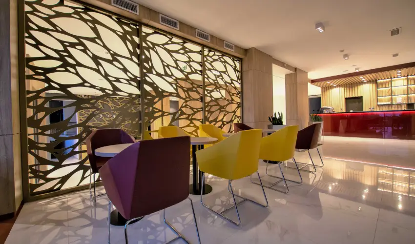 Avar Hotel M�traf�red - Nyugd�jas kedvezm�nyes �rak reggelivel (1 �jt�l)