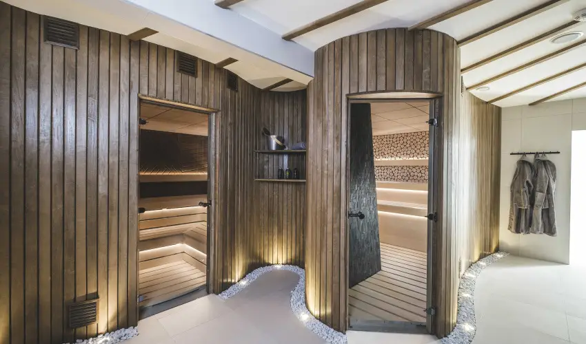 Avar Hotel M�traf�red - Nyugd�jas kedvezm�nyes �rak reggelivel (1 �jt�l)