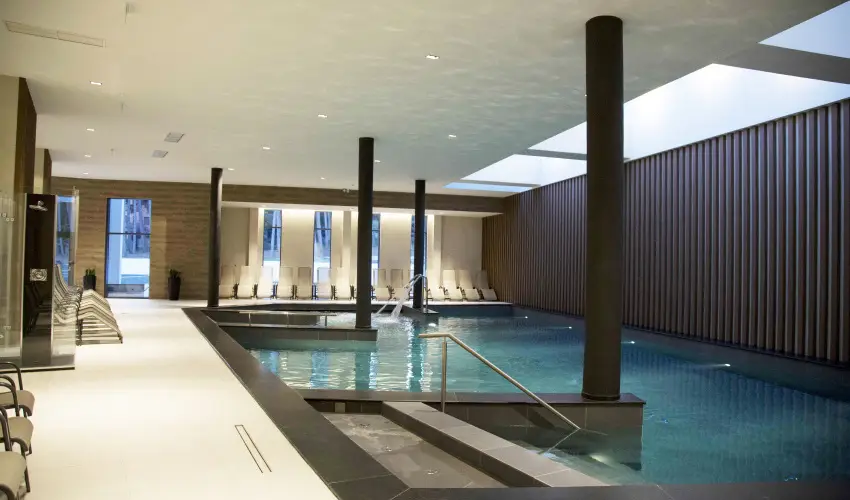 Avar Hotel M�traf�red - Nyugd�jas kedvezm�nyes �rak reggelivel (1 �jt�l)