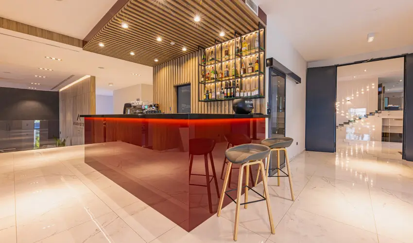 Avar Hotel M�traf�red - Nyugd�jas kedvezm�nyes �rak reggelivel (1 �jt�l)