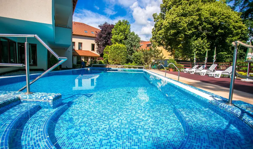 Hotel Bassiana Srvr - Kedvezmnyes ajnlat flpanzis elltssal (min. 2 j)