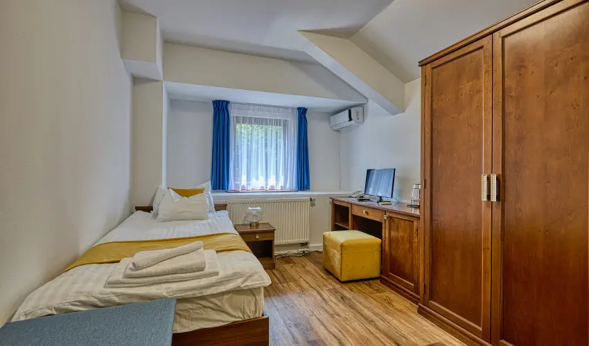 Hotel Bassiana Srvr - Kedvezmnyes ajnlat flpanzis elltssal (min. 2 j)