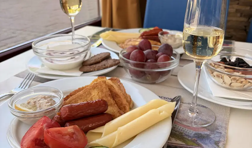 Hotel Bassiana S�rv�r - Wellness kikapcsol�d�s S�rv�r sz�v�ben (min. 1 �j)
