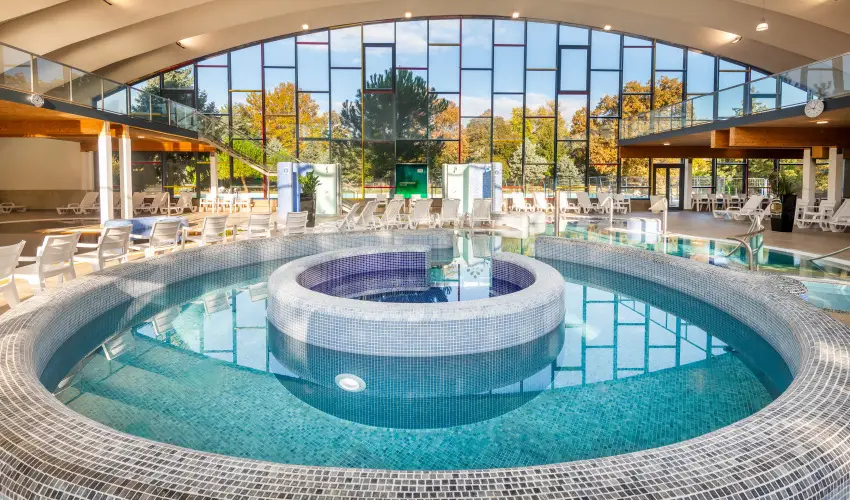 Hunguest Hotel Béke Hajdúszoboszló - Legjobb ár félpanzióval (1 éjtől)