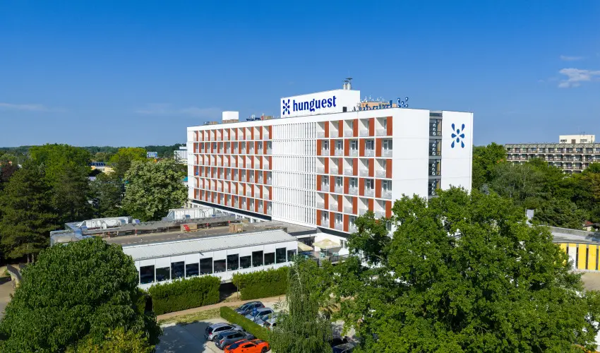 Hunguest Hotel Béke Hajdúszoboszló - Legjobb ár félpanzióval (1 éjtől)