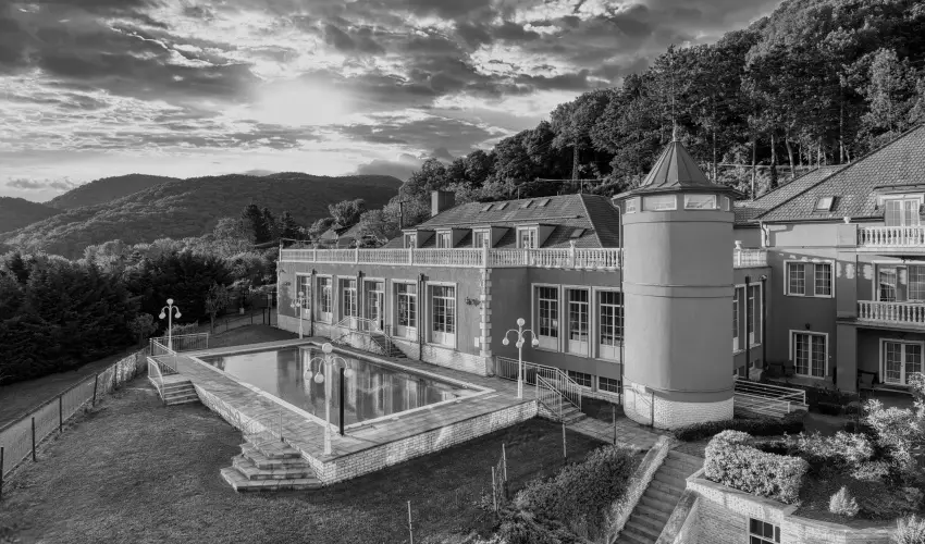 Hotel Bellevue Esztergom - Nyugdjas kedvezmnyes r flpanzival (1 jtl)