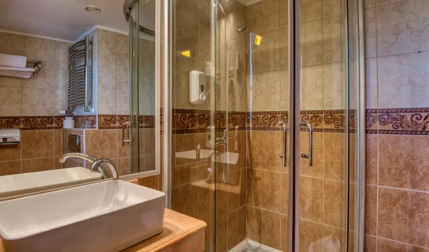 Hotel Bellevue Esztergom - Felh�tlen Esztergomi Pihen�s (min. 2 �j)