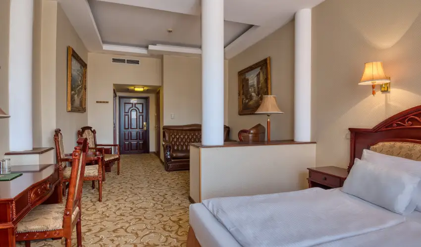 Hotel Bellevue Esztergom - Felh�tlen Esztergomi Pihen�s (min. 2 �j)