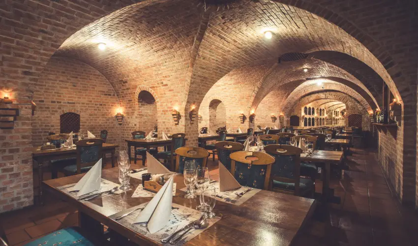 Hotel Cabernet Villnykvesd - Nyugdjas kedvezmnyes rak reggelis elltssal (1 jtl)