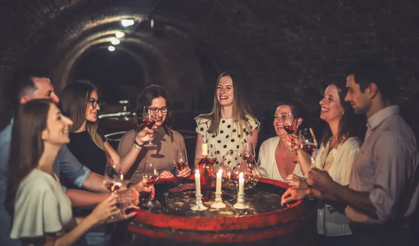 Hotel Cabernet Villnykvesd - Nyugdjas kedvezmnyes rak reggelis elltssal (1 jtl)