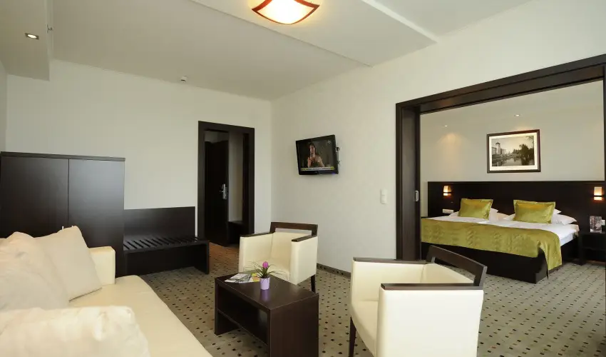 Hunguest Hotel Gyula Gyula - vindt Szllsvadszat Gyuln (min. 2 j)