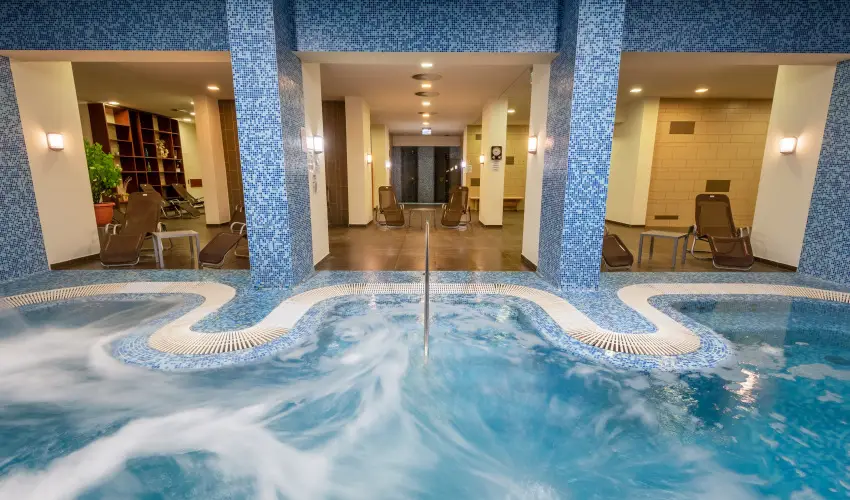 Hunguest Hotel Gyula Gyula - vindt Szllsvadszat Gyuln (min. 2 j)