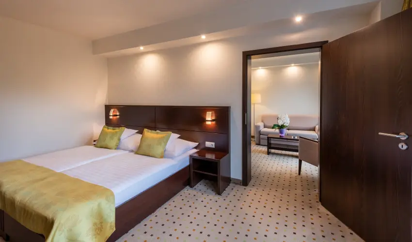 Hunguest Hotel Gyula Gyula - vindt Szllsvadszat Gyuln (min. 2 j)