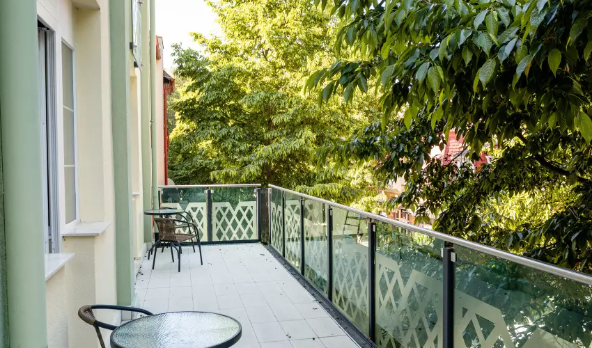 Hotel Erzsbet Hvz - Nyugdjas kedvezmnyes rak reggelivel (1 jtl)