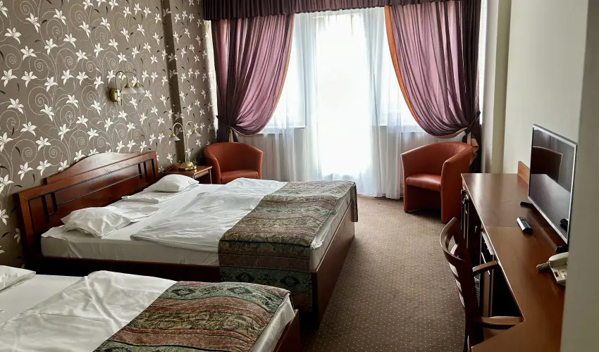 Hotel Erzsbet Hvz - Nyugdjas kedvezmnyes rak reggelivel (1 jtl)