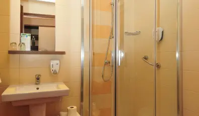 Hotel Eurpa Gunaras Dombvr