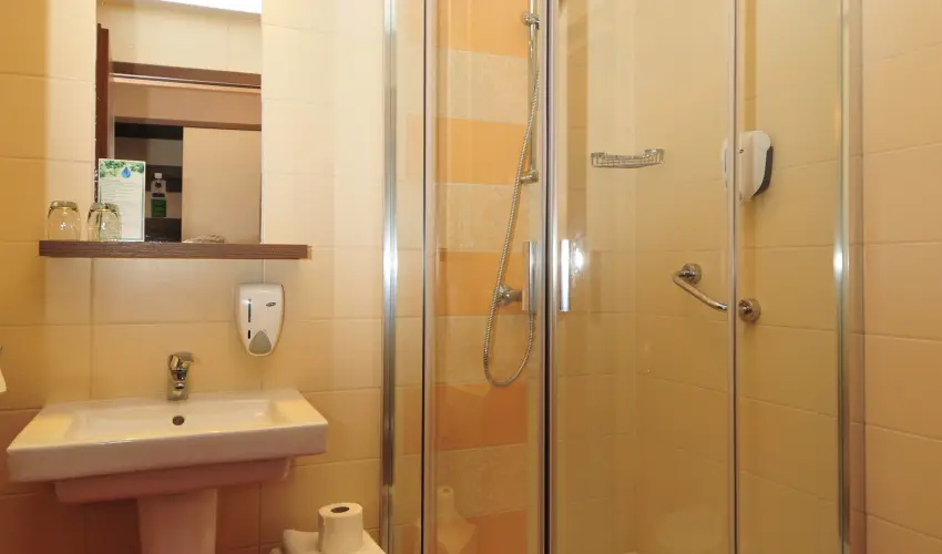 Hotel Eurpa Gunaras Dombvr - Nyugdjas kedvezmnyes rak nelltssal (1 jtl)