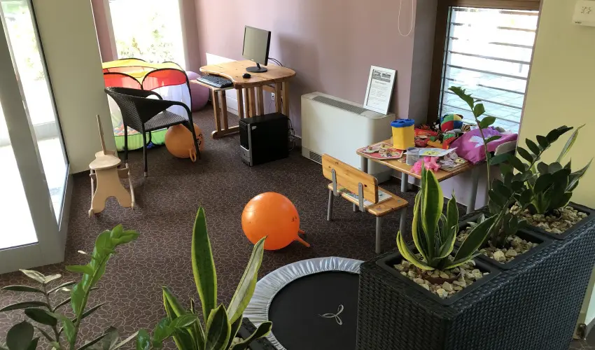 Hotel Eurpa Gunaras Dombvr - Nyugdjas kedvezmnyes rak nelltssal (1 jtl)