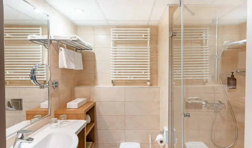 Hotel Eur�pa Fit H�v�z - Kedvezm�nyes nem lemondhat� �r f�lpanzi�val (min. 4 �j)