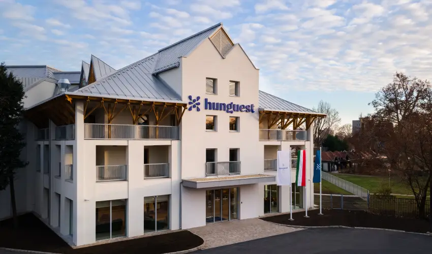 Hunguest Hotel Flra Eger - Legjobb r flpanzival, frdbelpvel (min. 2 j)