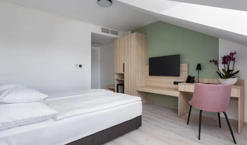 Hunguest Hotel Flra Eger - Legjobb r flpanzival, frdbelpvel (min. 2 j)