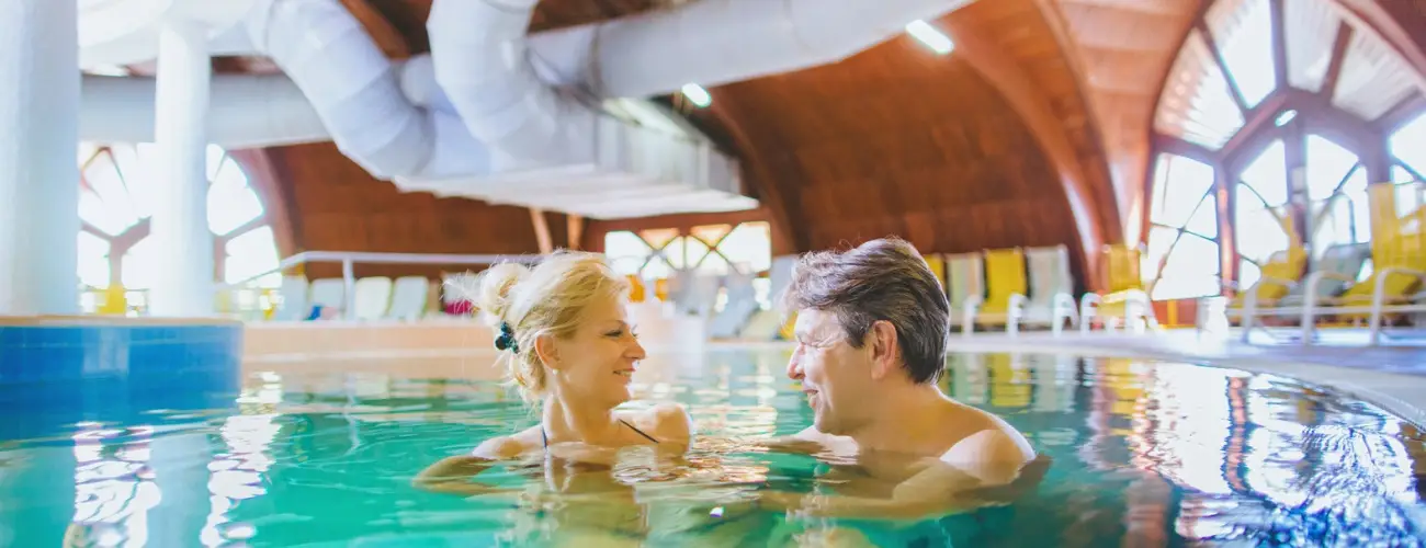 Hotel Forrs Zalakaros Zalakaros - Szilveszteri mulatsg Zalakaroson korltlan belpvel a Zalakarosi Frdbe (min. 3 j)