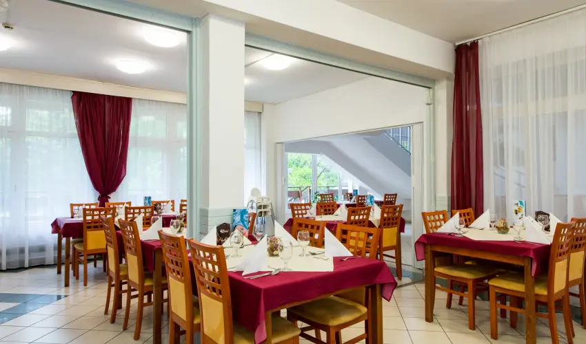 Hotel Forrás Zalakaros Zalakaros - Csodás Téli feltöltődés Zalakaroson korlátlan belépővel a Zalakarosi Fürdőbe (1 éjtől)