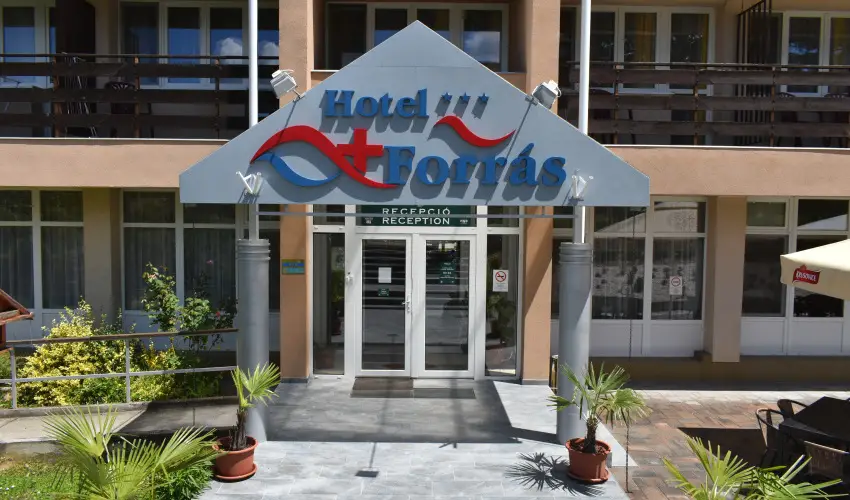 Hotel Forrás Zalakaros Zalakaros - Csodás Téli feltöltődés Zalakaroson korlátlan belépővel a Zalakarosi Fürdőbe (1 éjtől)