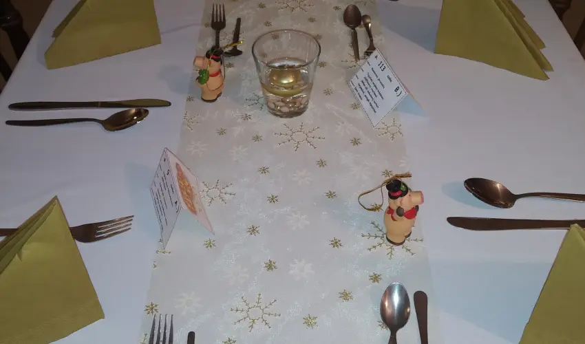 Hajnal Hotel Mez�k�vesd - Nyugd�jas kedvezm�nyes �rak f�lpanzi�s ell�t�ssal (1 �jt�l)