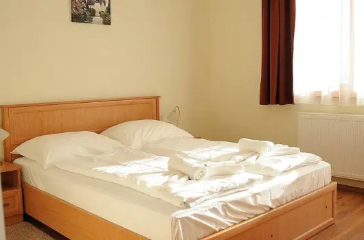 Hotel Halszkert - Kt jszaks ajnlat