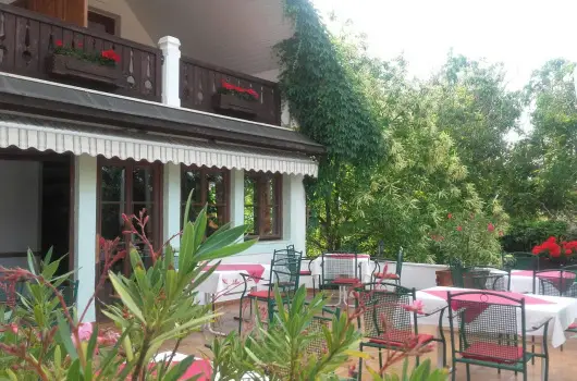 Hasik Hotel - Kedvezm�nyes �r f�lpanzi�val (min. 2 �j)