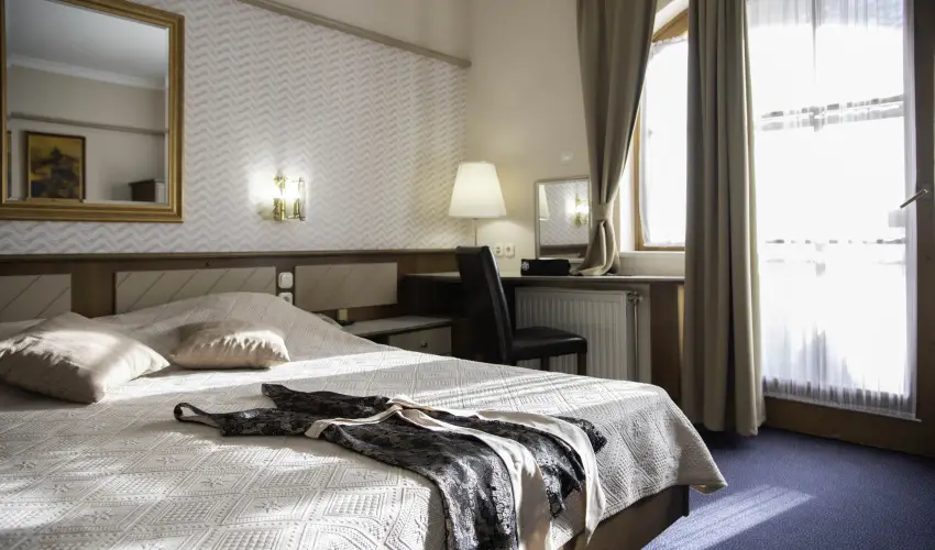 Hasik Hotel D�br�nte - Kedvezm�nyes �r f�lpanzi�val (min. 2 �j)